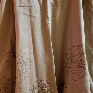 Khaki embroidered lined skirt